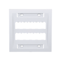 Placa de Pared Vertical Ejecutiva, Salida Para 10 Puertos Mini-Com, Con Espacios Para Etiquetas, Color Blanco