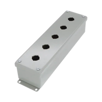 Gabinete Tipo Pushbutton, De 5 Botones de 22.5 mm, NEMA 12, IP65, de 317 x 83 x 70 mm, de Acero, Color Gris