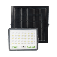 Reflector de 200 W con Panel Solar  /  Batería 3.2  V CD / T.C.C. 6 500 K / IP65.