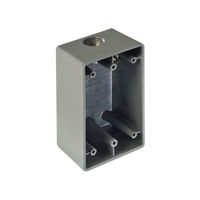 Caja Condulet FS de 1" (25.4 mm) con una boca a prueba de intemperie.