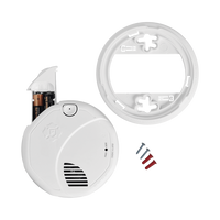 Alarma de Humo con Interconexión Inalámbrica / Advertencia de Voz con Ubicación / Sensor Fotoeléctrico / Baterías AA Reemplazables / 85 dB a 10 pies / Rango de Temperatura 4.4°C a 37.8°C / Cumple UL217