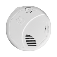 Alarma de Humo con Interconexión Inalámbrica / Advertencia de Voz con Ubicación / Sensor Fotoeléctrico / Baterías AA Reemplazables / 85 dB a 10 pies / Rango de Temperatura 4.4°C a 37.8°C / Cumple UL217