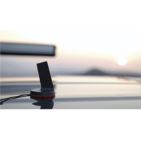Kit Amplificador de señal celular 4G LTE, 3G y VOZ. Especial para vehículos donde el conductor o copiloto requiere la mayor concentración de señal. Soporta un usuario y múltiples operadores.