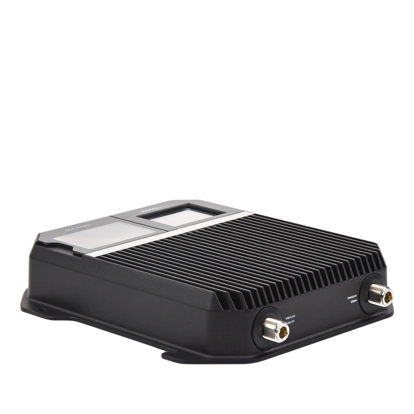 Amplificador Office 200 para 4G, 3G, 2G y llamada VoLTE y convencional. Especial para personalizarlo con antenas, cables y accesorios de acuerdo al requerimiento de la instalación. Puede cubrir en interior áreas de hasta 1600 m² con 4 a