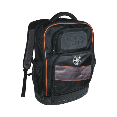 Mochila para herramientas y computadora portátil Tradesman Pro™ en poliéster negro con 25 bolsillos (No incluye herramientas).