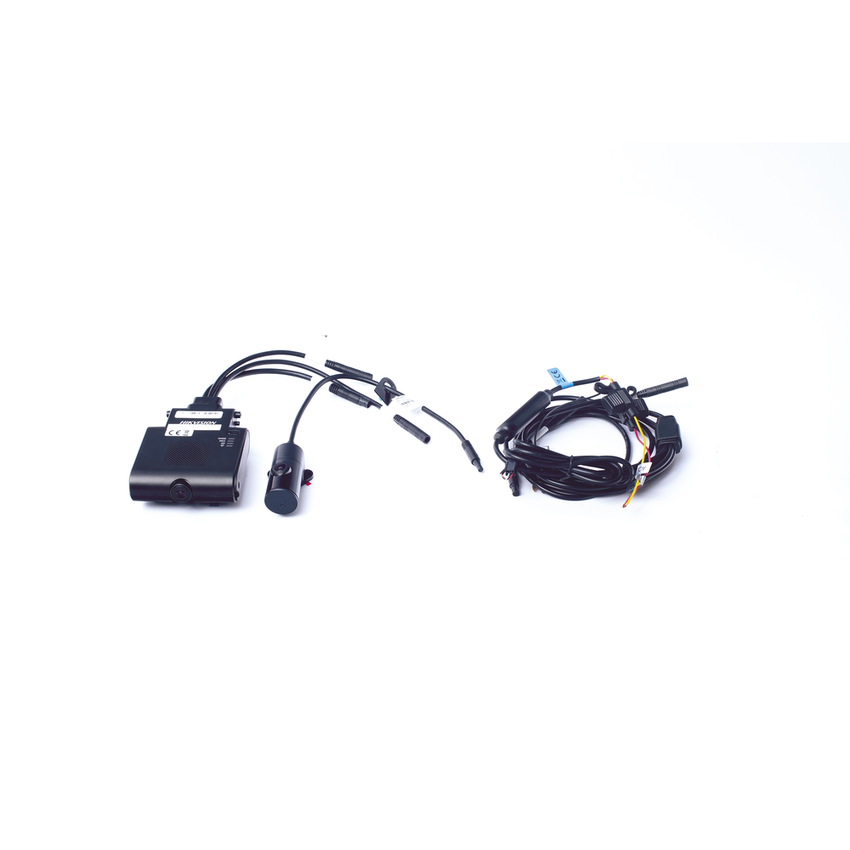 Kit Cámara de Tablero DashCam 4G LTE / 2 Megapixel (1080p) y Fotos de 4 Megapixel / WiFi / GPS / Sensor G / Micrófono y Bocina Integrado / Memoria Micro SD / Modulo 4G / Soporta App Remoto