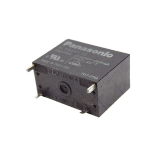 Relevador de 4 pines para tarjetas impresas Through-Hole de 12 Vcc, 31 Amp.