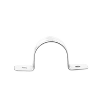 Abrazadera tipo Omega para Conduit Pared Gruesa de 1 1/2" (38 mm).