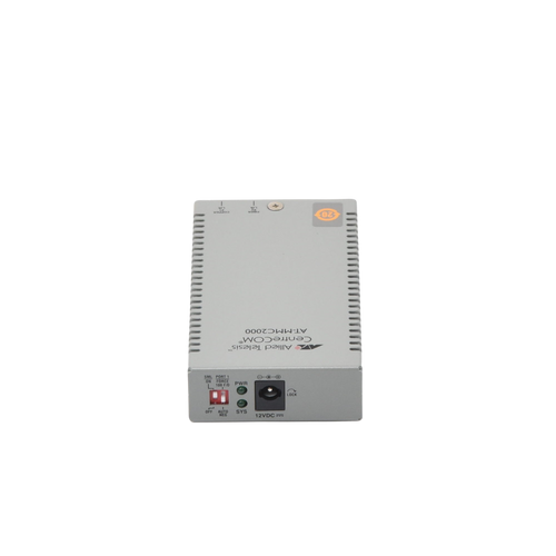 Convertidor de medios TAA (Federal) 10/100TX - 100FX/SC MultiModo, Multiregion PSU