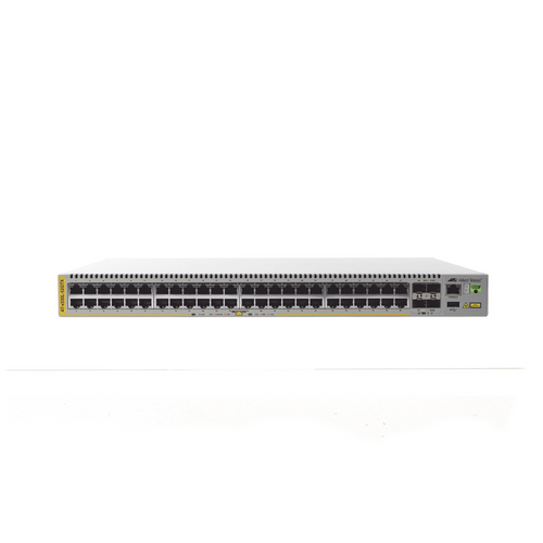 Switch PoE+ Stackeable Capa 3, 48 puertos 10/100/1000 Mbps + 4 puertos SFP+ 10 G, hasta 740 W, fuente redundante