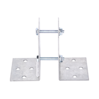 Base Multiposición para postes de paso o esquina en cercos electricos 100% Acero galvanizado.