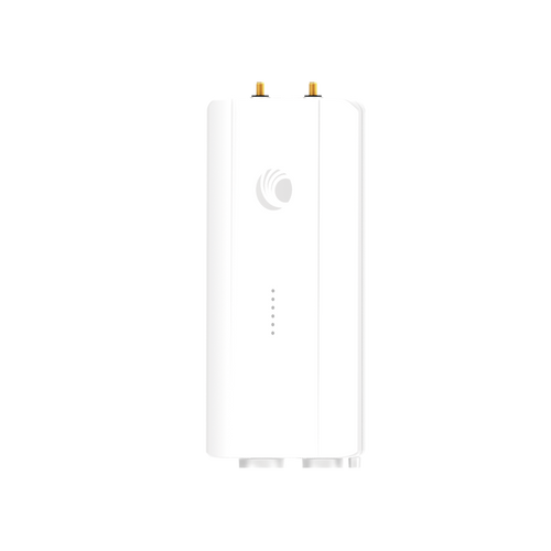 ePMP FORCE4600C de alto Desempeño / Wi-Fi 6E / Hasta 2 Gbps / 5725 - 7125 MHz / Conectorizado / Con puerto SFP+ / Incluye PoE y Cable de alimentación