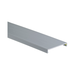 Tapa para Canaleta Ranurada, de 3.25 in de Ancho,  1.38 m de Largo, Color Gris