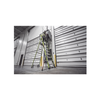 Escalera Fija de 8' (2.4m) de Fibra de Vidrio con Jaula y Peldaños de Aluminio. (SKU:19708-146).