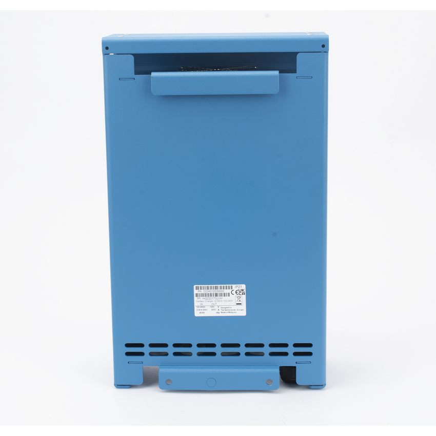 Cargador de Batería Centaur / Tecnología de Alta Frecuencia / Modelos 12-24 VDC / Carga 3 Etapas / 3 Salidas / Protección IP21