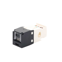 Conector Jack RJ45 Estilo TG con Ventana, Mini-Com, Categor�a 6, de 8 Posiciones y 8 Cables, Color Negro