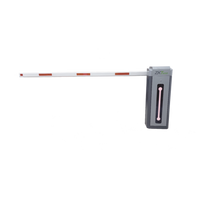 Barrera Vehicular / Brazo Telesc�pico 4.5 m / Apertura 3 s / 110V 120W / 150 Ciclos/Hora / Sentido Configurable