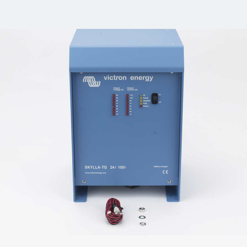 Skylla-TG 24/80 / Cargador de Baterías para Ambientes Marinos 24 V, 80 A / Bancos de 400 a 800 Ah