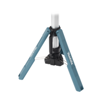 Lampara con Torre para Iluminación Inalambrica con tres Cabezales Multidireccionales , se extiende hasta 2.2 metros, Utiliza batería LXT® Litio�??Ion de 18V.