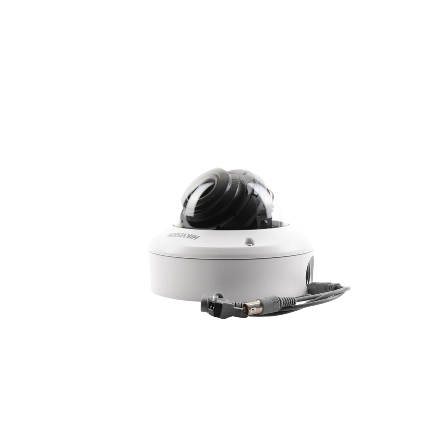 Domo TURBOHD 5 Megapixel / Lente Motorizado 2.7 - 13.5 mm / IR EXIR 40 mts / TVI-AHD-CVI-CVBS / IK10 / IP67 / dWDR / 12 Vcc / 24 VCA