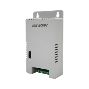 Fuente de Poder Regulada 12 Vcc / 13.5 Vcc / 15 Vcc para 4 Cámaras / 4 Amp (1 Amp por Salida) / Voltaje de Entrada 90 - 130 VCA / Filtro de Ruido para Cámaras 4K / Modo para Largas Distancias