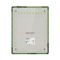 Controlador de Acceso 4 Puertas Administrable en la Nube con Hik-Connect Teams / Interfaz Web / 8 Lectores de Huella o Tarjeta / 100,000 Tarjetas / 10,000 Huellas / Incluye Gabinete y Fuente de Alimentación 12Vcd 8 A / Soporta Batería de Res