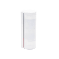 Detector de Movimiento Exterior Cableado / 15 Metros de Detección / Ángulo de Cobertura de 90° / Movilidad de Lente en Eje de 180° / Inmunidad a Mascotas de 45Kg / Exterior IP65 / Doble Tecnología Microondas y PIR