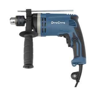 Taladro Rotomartillo de 710W ,110 Vca con broquero de 1/2 pulgada.