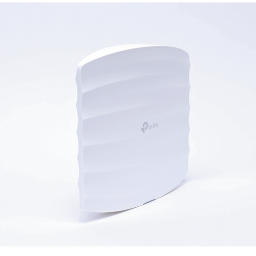 Punto de Acceso Omada / Doble Banda AC 1750 MU-MIMO / Mesh Omada / Montaje en Techo-Pared / Configuración Stand-alone o Por Controlador / Alimentación PoE af
