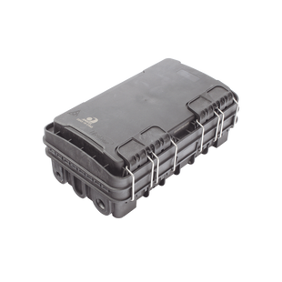 Caja de Distribución de Fibra Óptica para 24 Empalmes, con 8 acopladores SC/APC simplex, Exterior IP65, Color Negro