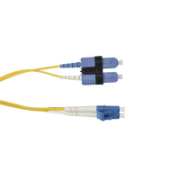 Jumper de Fibra Óptica Monomodo (OS2), XGLO, Riser, LC/UPC-SC/UPC Duplex, OFNR, Color Amarillo, 1 Metro (3.28 Pies)