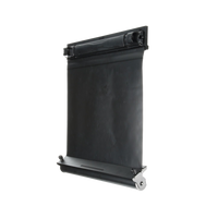 Tapa Ciega Tipo Cortina, Para Rack de 19 in, Ajustable de 4 a 51 UR, Color Negro