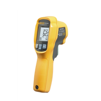 Termómetro IR Para Medición de Temperatura de -30ºC a 500ºC, Con Precisión +-1.0%, y Clasificación IP54 de Resistencia al Agua y Polvo