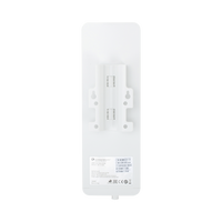 Suscriptor ePMP Force 130 MIMO 2x2 / 28 dBm de potencia / Mejor desempeño en zonas altamente ruidosas / 5150-5970 MHz / Distancia de 3 km en PTMP / Antena integrada de 14 dBi (C050900C505A)