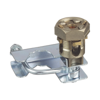 Abrazadera para Tierra Física en Base de Piso Falso, para Cables de 6 a 1/0 AWG. Para Pedestales Cuadrados de 7/8" y Circulares de 1" a 1 1/8"