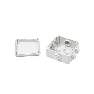 Caja Estanca de PVC Para Derivación y Conexión, 6 Entradas, Tapa Atornillada,100x100x50 mm (Área Interna), Uso Exterior IP55, Material que no Propaga el Fuego y Libre de Hálogenos