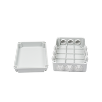 Caja Estanca de PVC Para Derivación y Conexión, 12 Entradas, Tapa Atornillada, 300x220x120 mm  (Área interna), Uso Exterior IP55, Material que no Propaga el Fuego y Libre de Hálogenos