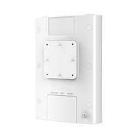 Punto de acceso para exterior Wi-Fi 802.11 ac 2.33 Gbps, Wave-2, MU-MIMO 4x4:4, de largo alcance con administración desde la nube gratuita o stand-alone.