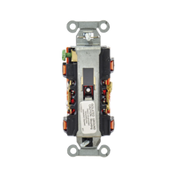 Contacto Dúplex Conexión a Tierra Aislada/ 20 A 125 V/ 2 polos 3 Hilos/ Color naranja/ Nema 5- 20R/ Grado Comercial.