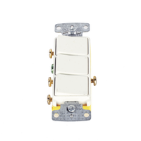 Interruptor Residencial 15 A 120 V, con 3 Bases Unipolares, Cableado lateral, Color Blanco.