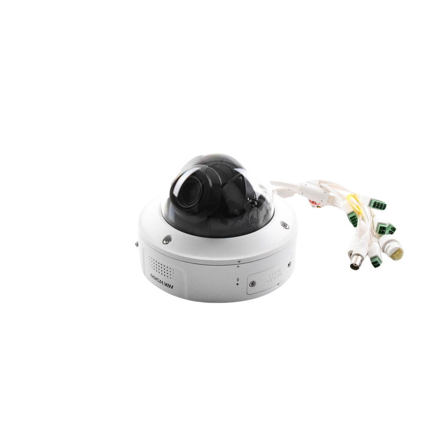 Domo IP 4 Megapixel / Lente Mot. 2.8 a 12 mm / 40 mts IR EXIR / IK10 / IP67 / H.265+ / WDR 140 dB / Captura Facial / DeepinView / Búsqueda por Atributos / 2 Micrófonos Integrados / Micro SD