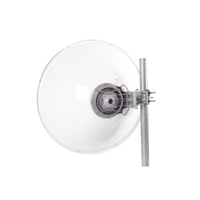 Antena Direccional de Alto Rendimiento/ Parábola profunda para mayor aislamiento al ruido/ Conector guía de onda para radio C5x y B5x / 3 ft / 4.9 a 6.4 GHz / Ganancia de 32 dBi / Soporte de acero inoxidable / Incluye montaje.