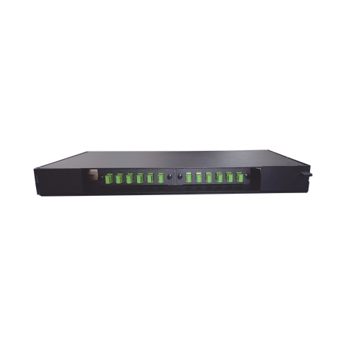 Patch panel de 12 puertos de 1u, incluye pigtails, adapters plates y splice tray