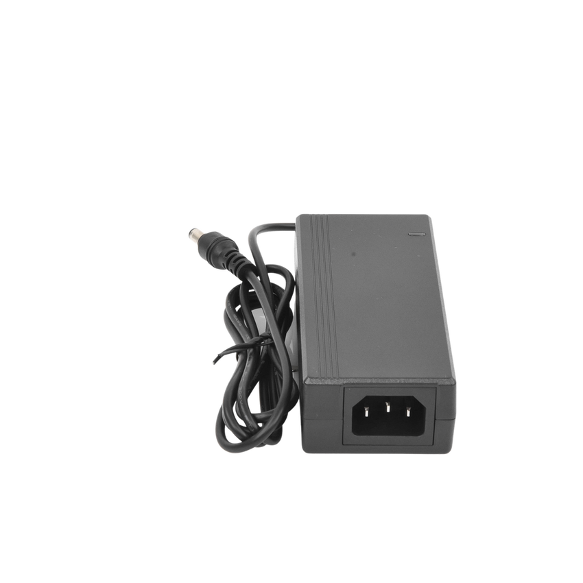 Fuente de Poder Regulada 12 Vcc / 3.3 Amp. / Conector 5.5 mm / Recomendado para DVR´s y PTZ TURBOHD