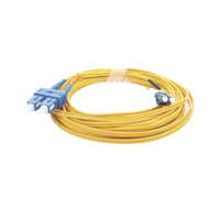 Jumper de Fibra Óptica Monomodo 9/125 LC/UPC-SC/UPC, PVC, 2.0 mm, Dúplex, Amarillo, 5 Metros (16.40 Pies)