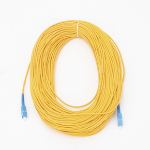 Jumper de Fibra Óptica Monomodo SC/UPC-SC/UPC Simplex de 60 Metros (196.85 Pies), 3mm