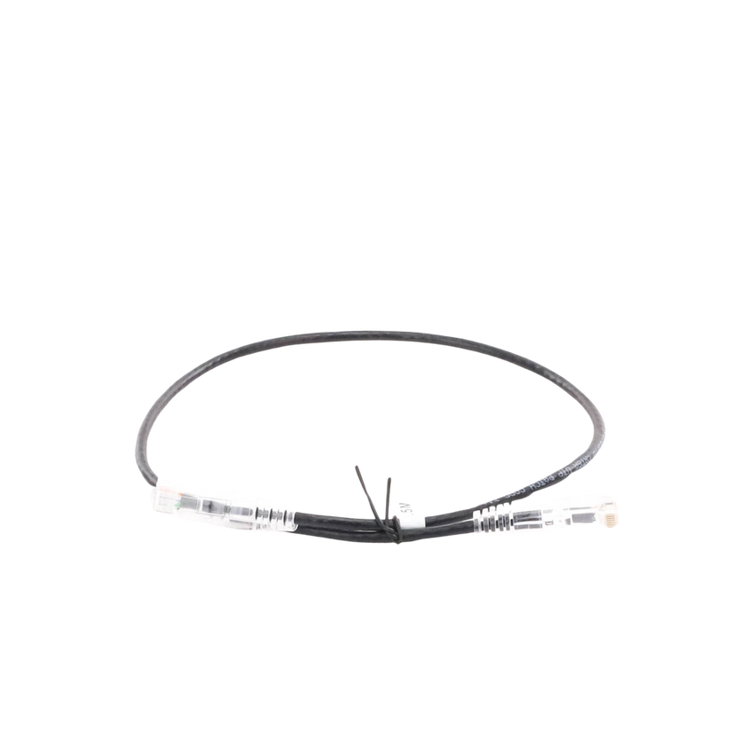 Cable de Parcheo Slim UTP Cat6A - 0.5 Metros (1.64 Pies) Negro, Diámetro Reducido (28 AWG)