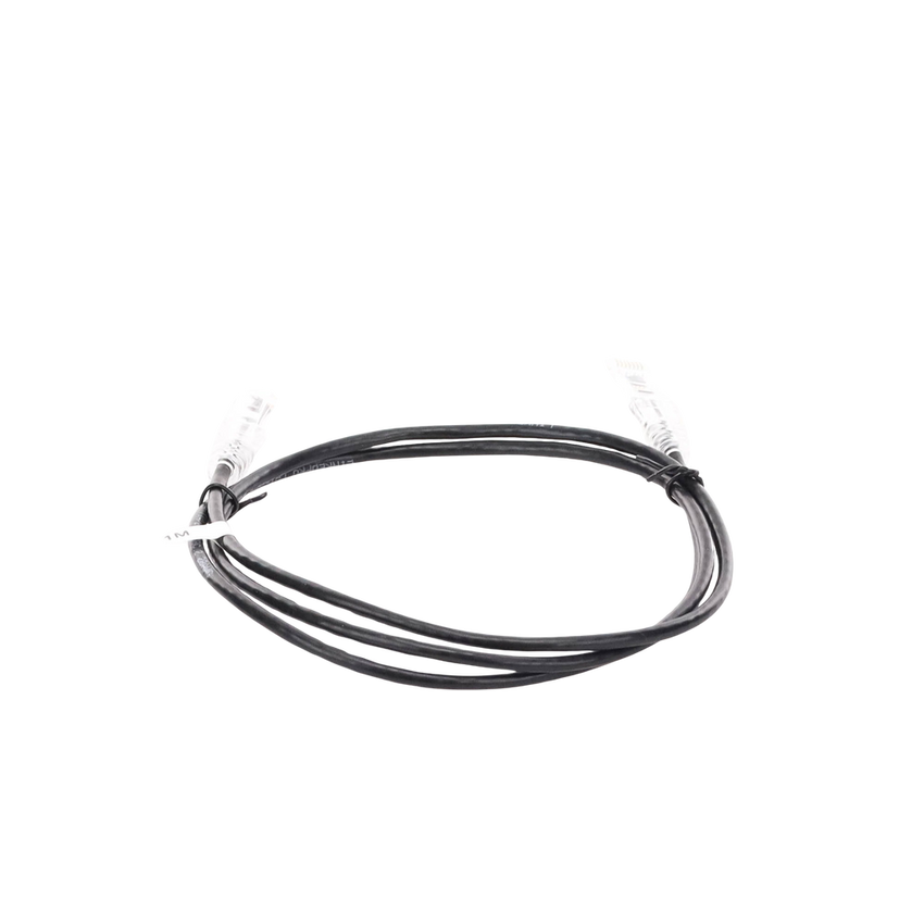 Cable de Parcheo Slim UTP Cat6A - 1 Metro (3.28 Pies) Negro, Diámetro Reducido (28 AWG)