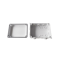 Caja de Conexiones Impermeable IP65, 10 Entradas, Dimensiones 150 x 110 x 70 mm, para Instalaciones Industriales, Comerciales y Residenciales, Incluye Tornillería para su Instalación