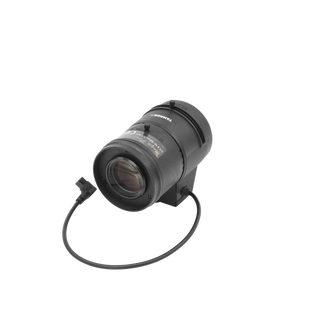 Lente Varifocal 12-50mm / Resolución 5 Megapixel / P-Iris  / Día/Noche / Formato 1/1.8